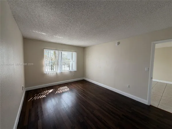 $1,600 | 4255 North University Drive, Unit 310, Sunrise, FL 33351