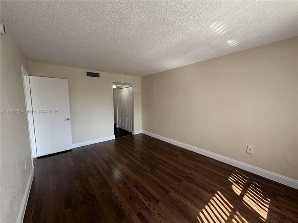 $1,600 | 4255 North University Drive, Unit 310, Sunrise, FL 33351