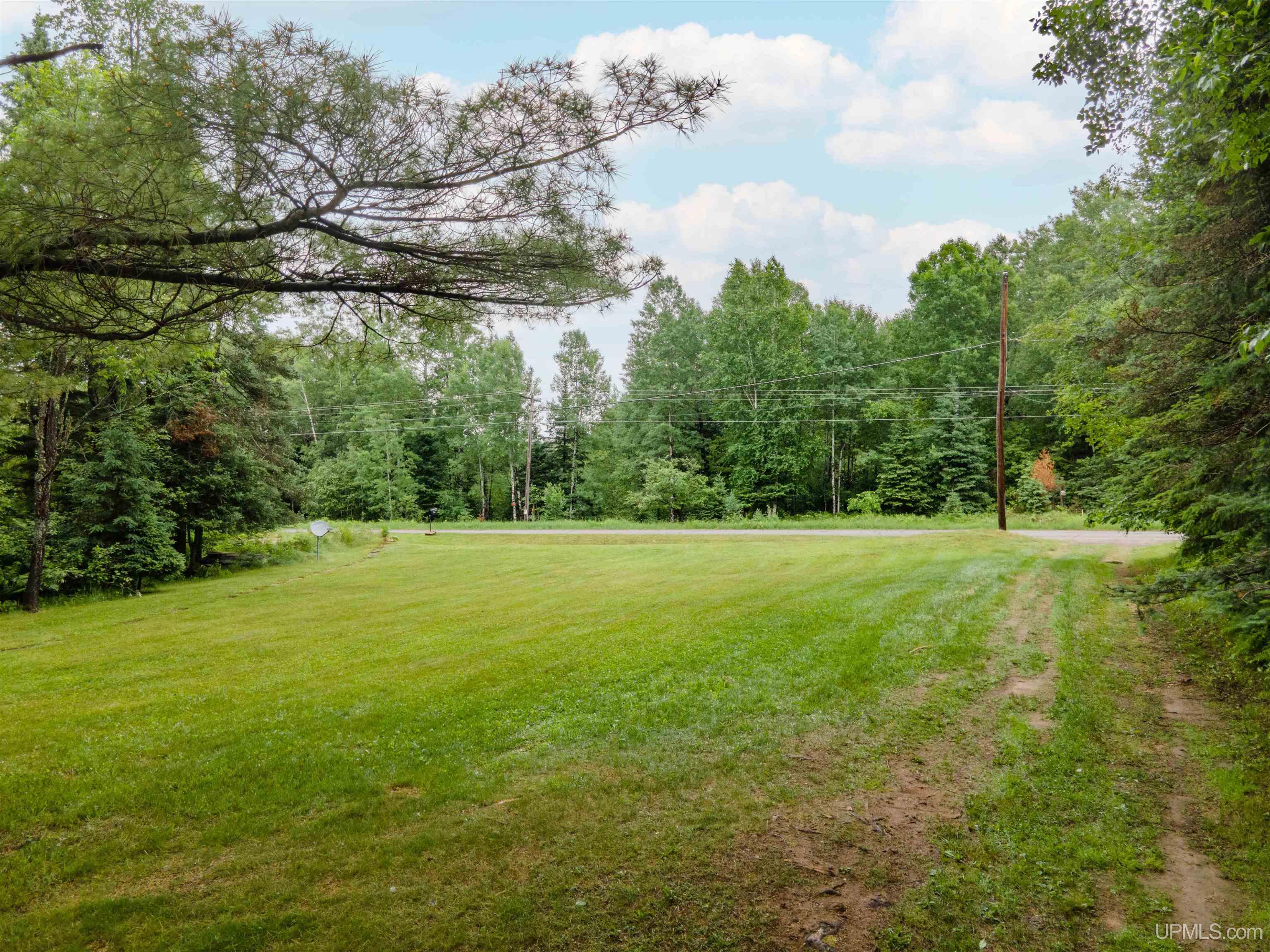 1733 Homer Road Iron River, MI 49935 - Photo 26 of 29 Gallery Image 26