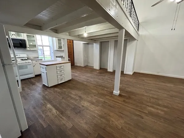 $1,750 | 109 North Main Street, Unit A, Taylor, TX 76574