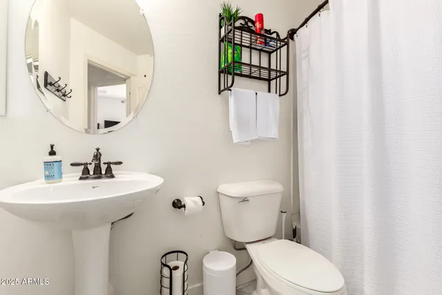 a bathroom with a toilet