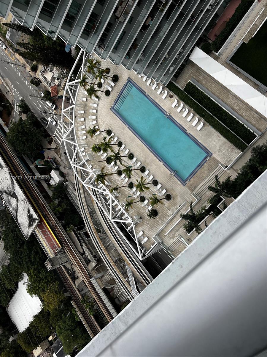 79 Southwest 12th Street, Unit 2709S Miami, FL 33130 - Photo 13 of 15