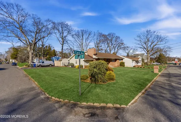 $1,098,000 | 603 Carol Avenue, Oakhurst, NJ 07755