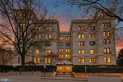 $1,250,000 | 2230 California Street Northwest, Unit 4DW, Washington, DC 20008