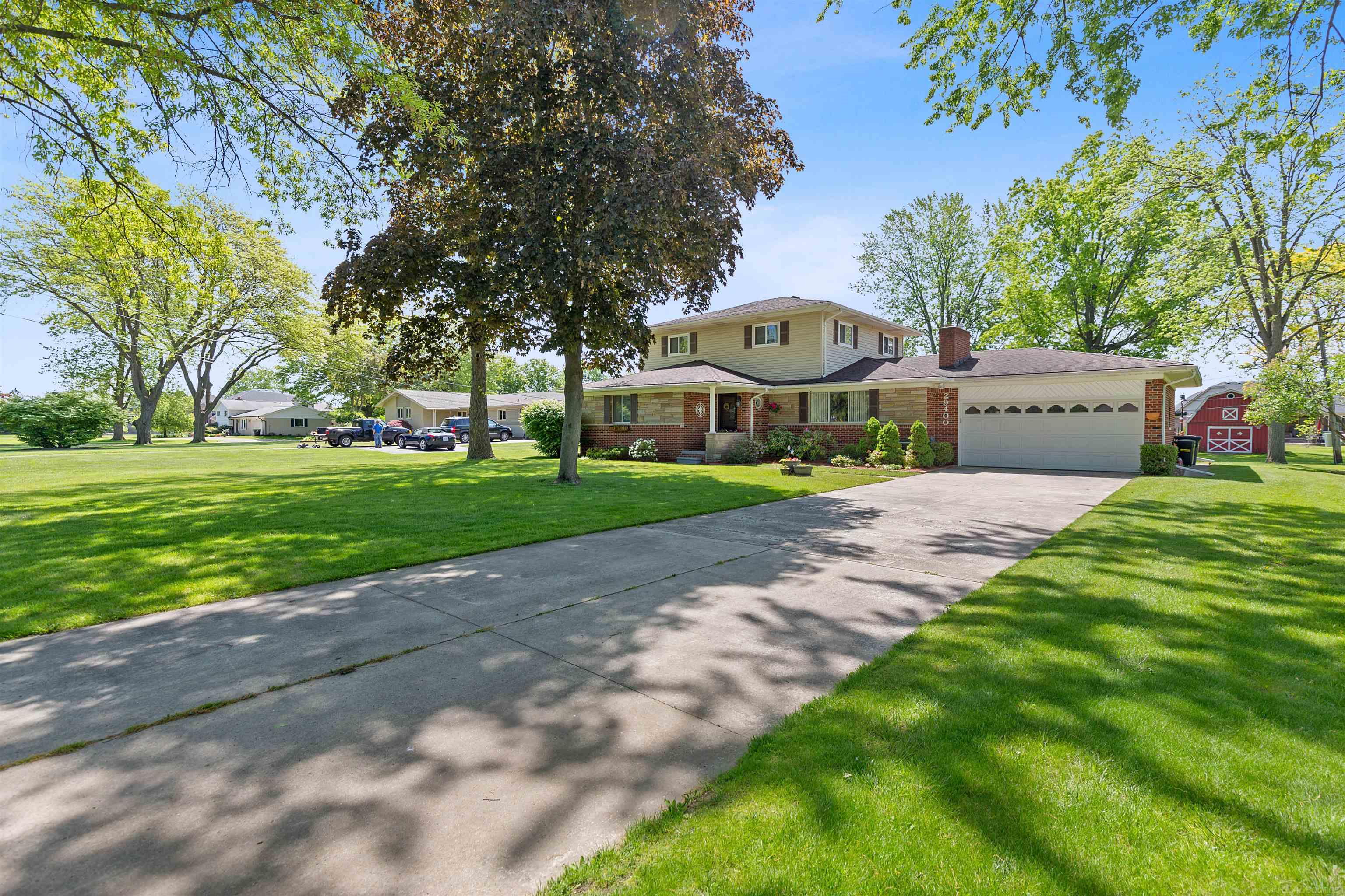 29400 Hickey Road New Baltimore, MI 48051 - Photo 2 of 50 50106851-1.JPG