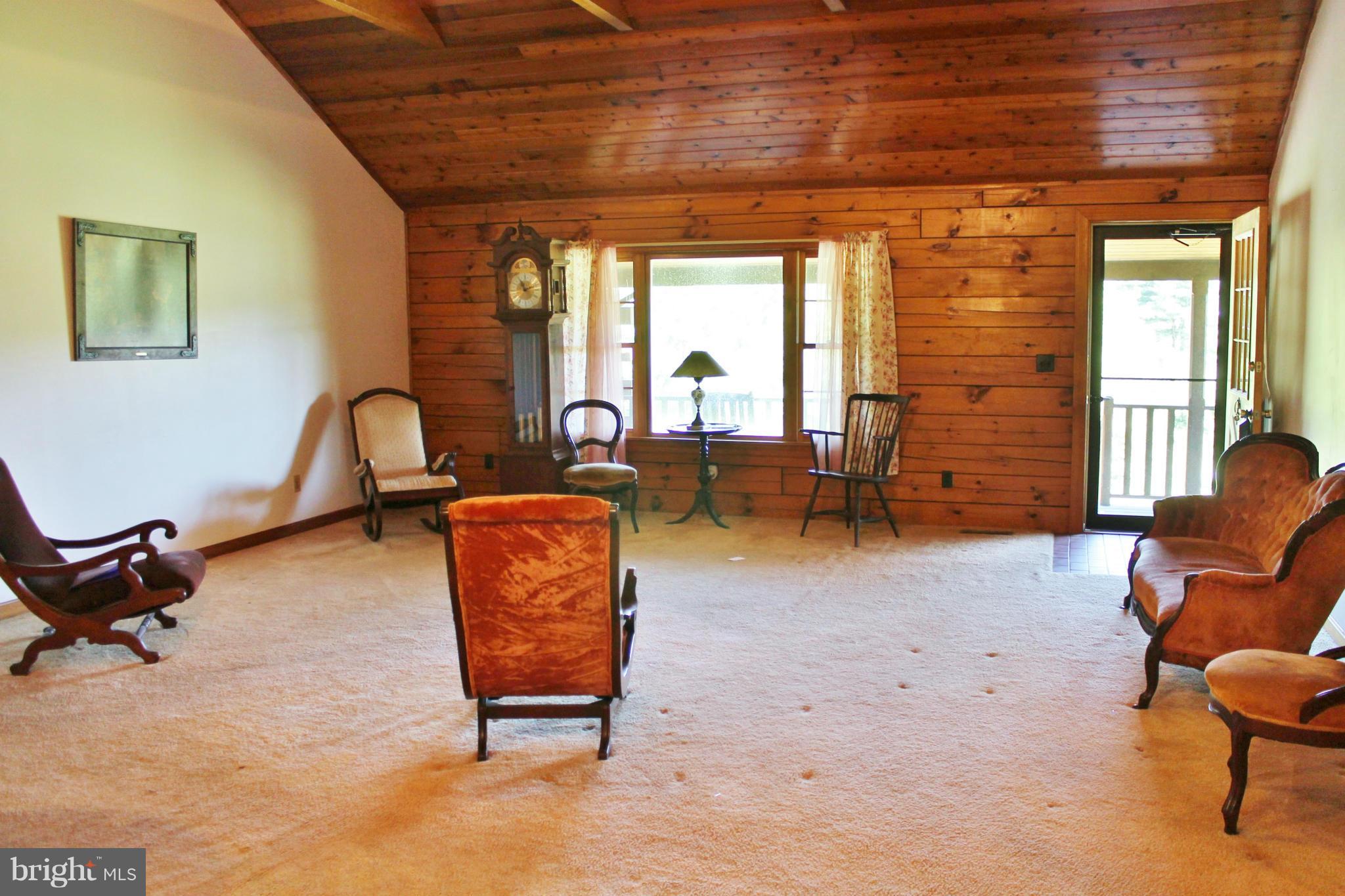 896 Union Church Road Elkton, MD 21921 - Photo 8 of 22 Living Room