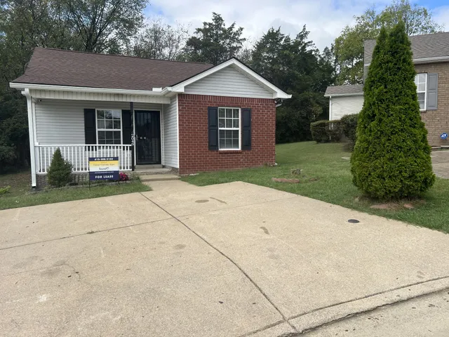 $305,000 | 2049 Williams Valley Drive, Madison, TN 37115