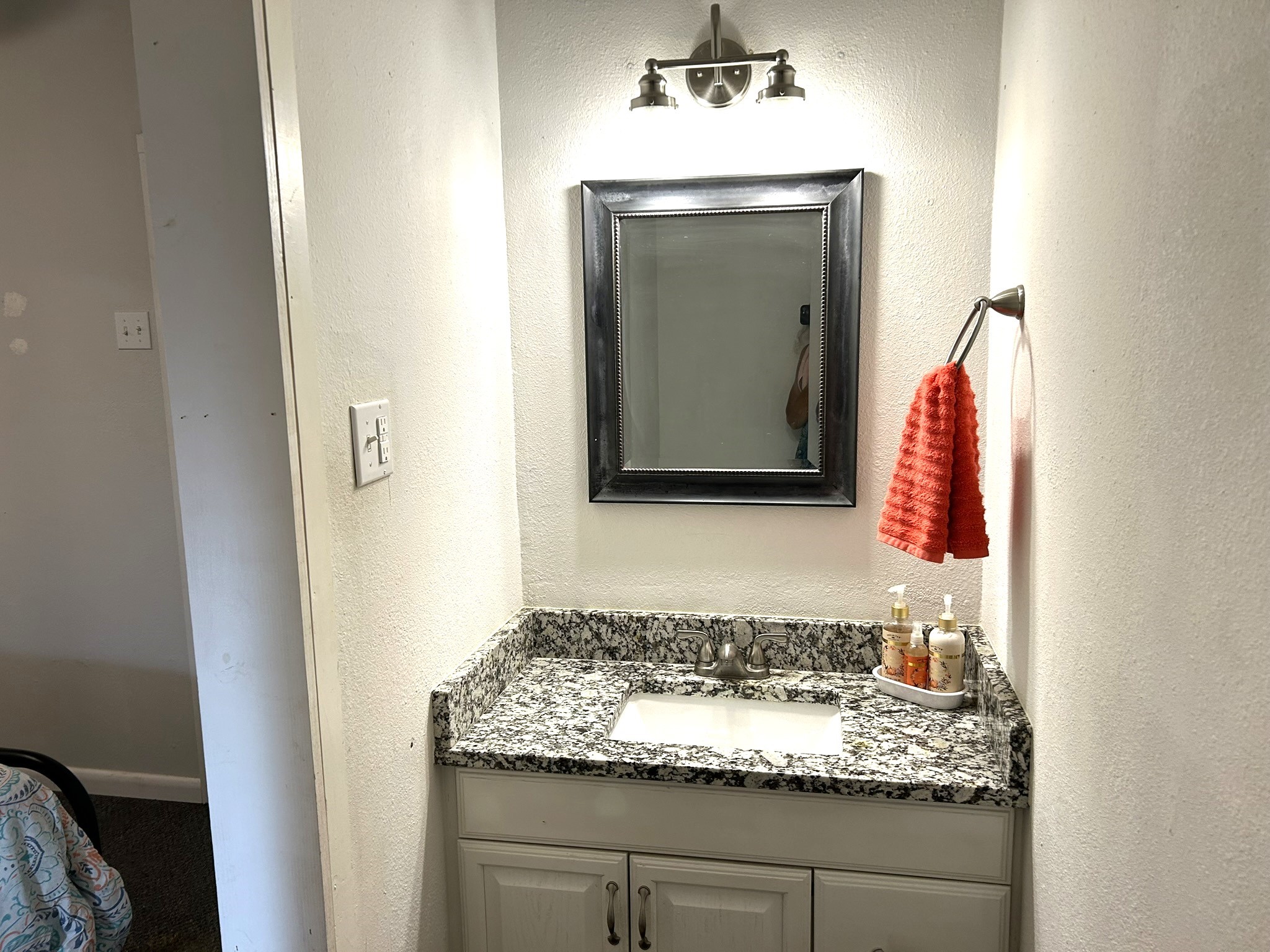 320 Deer Run Road Trinity, TX 75862 - Photo 23 of 50 Half Bath in Bedroom 2