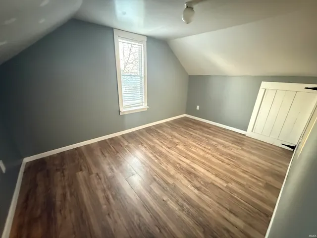 $137,500 | 204 Grant Street, Royal Center, IN 46978