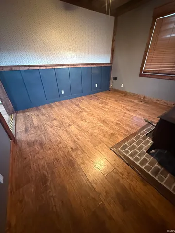 $137,500 | 204 Grant Street, Royal Center, IN 46978