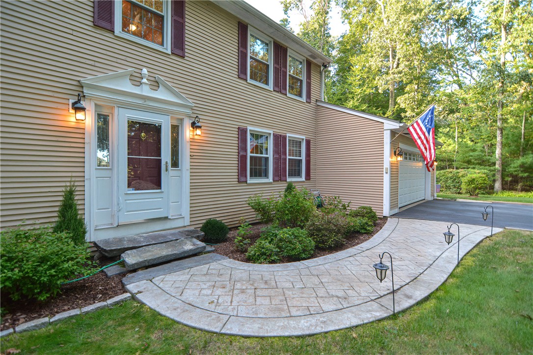 173 Stone Dam Road Glocester, RI 02857 - Photo 3 of 50