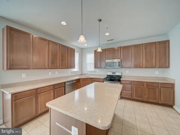 $559,900 | 228 Buckeye Circle, La Plata, MD 20646