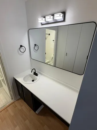 $54,900 | 4300 West Ford City Drive, Unit 401A, Chicago, IL 60652