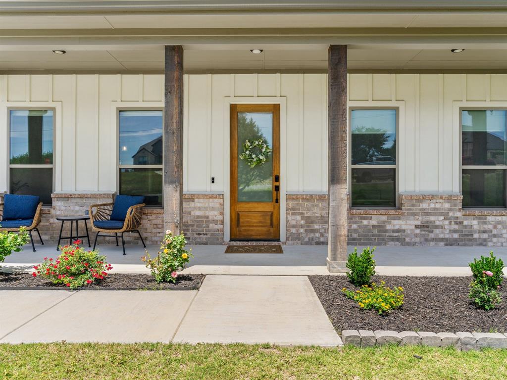 2020 Redemption Drive Weatherford, TX 76088 - Photo 5 of 34
