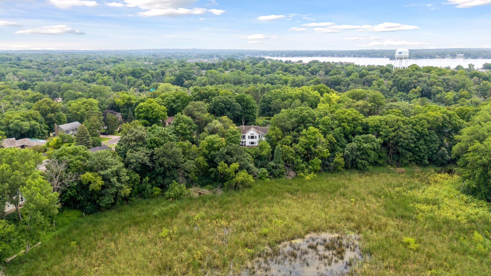 399 Ridgeview Drive Wayzata, MN 55391 - Photo 25 of 60