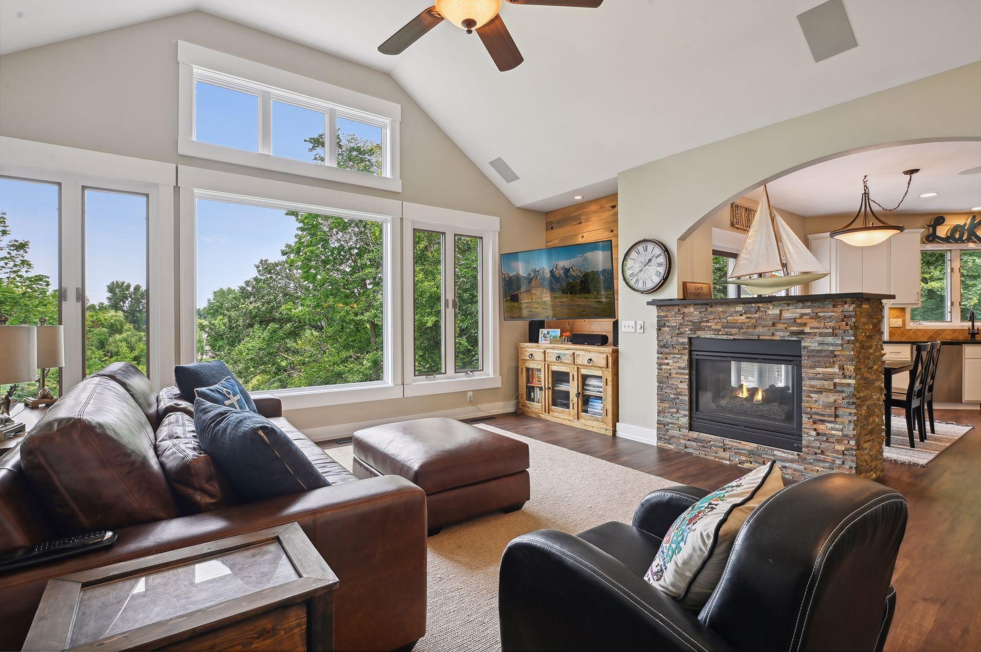 399 Ridgeview Drive Wayzata, MN 55391 - Photo 8 of 60