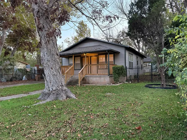 $425,000 | 505 West Elliott Street, Austin, TX 78753