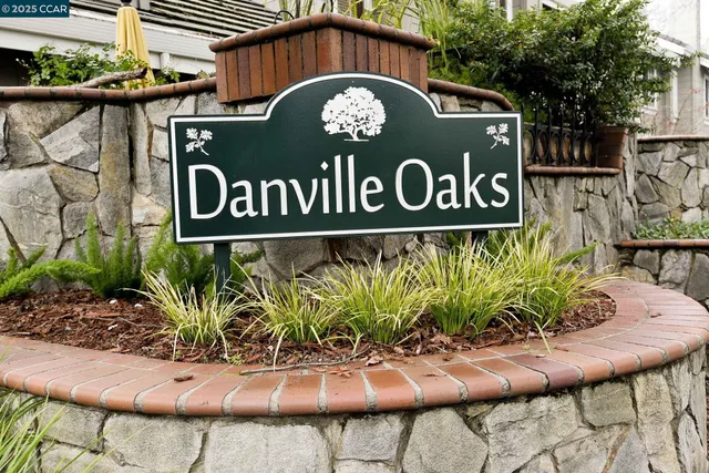$1,099,000 | 35 Danville Oak Place, Danville, CA 94526