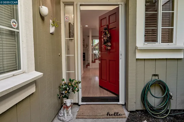 $1,099,000 | 35 Danville Oak Place, Danville, CA 94526