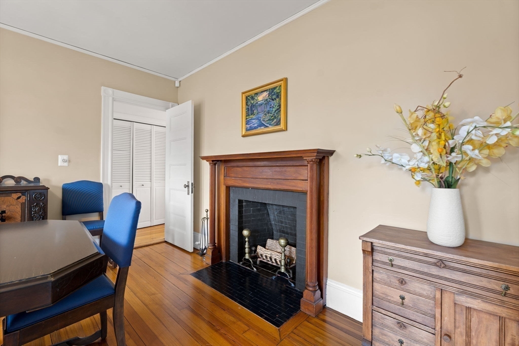 67 Frothingham Street Milton, MA 02186 - Photo 12 of 42