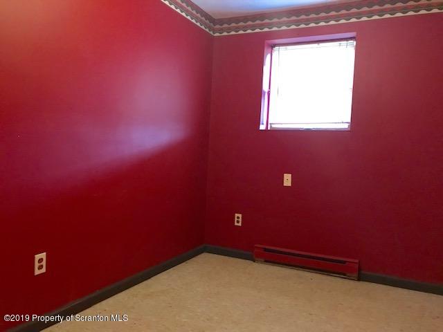 227 Fox Road Factoryville, PA 18419 - Photo 8 of 22 Gallery Image 8