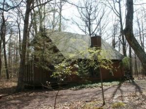 101 Blue Ridge Drive Canadensis, PA 18325 - Photo 1 of 8 Main Exterior