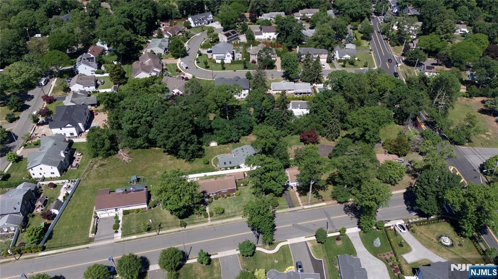 38 B West Ridgewood Avenue Paramus, NJ 07652 - Photo 15 of 15