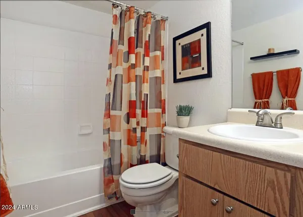 $809 | 8902 North 19th Avenue, Unit A2, Phoenix, AZ 85021
