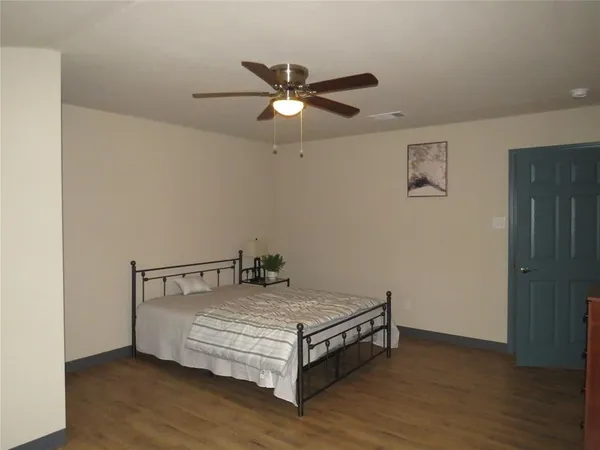 $750 | 12069 Joyce Lane, Unit 6, Roanoke, TX 76262