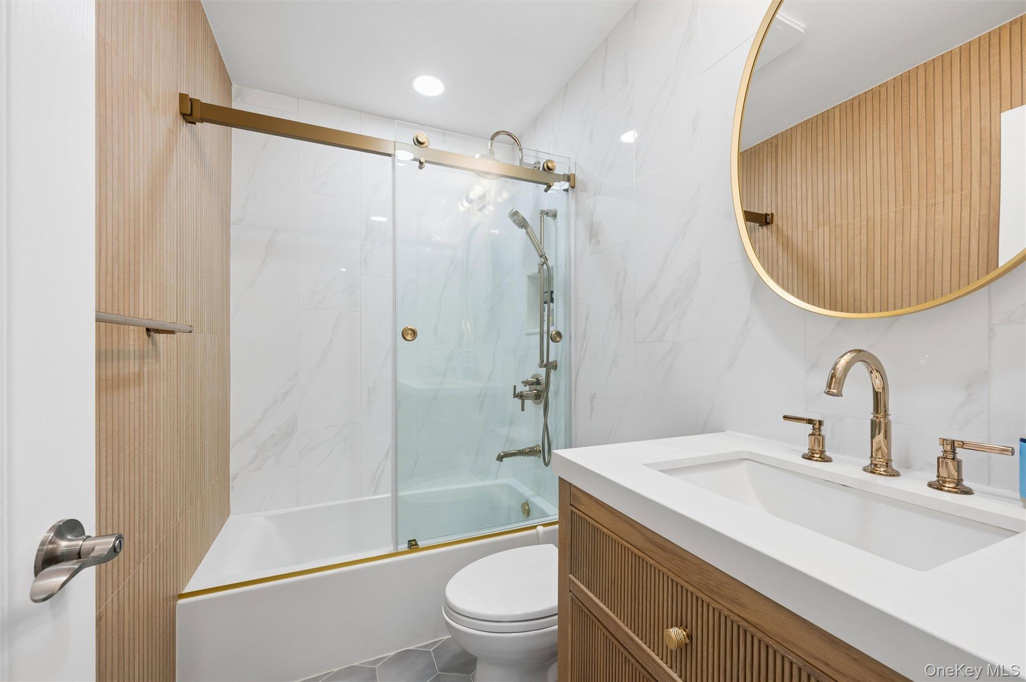 585 Dune Road, Unit B1012 Westhampton, NY 11978 - Photo 7 of 16