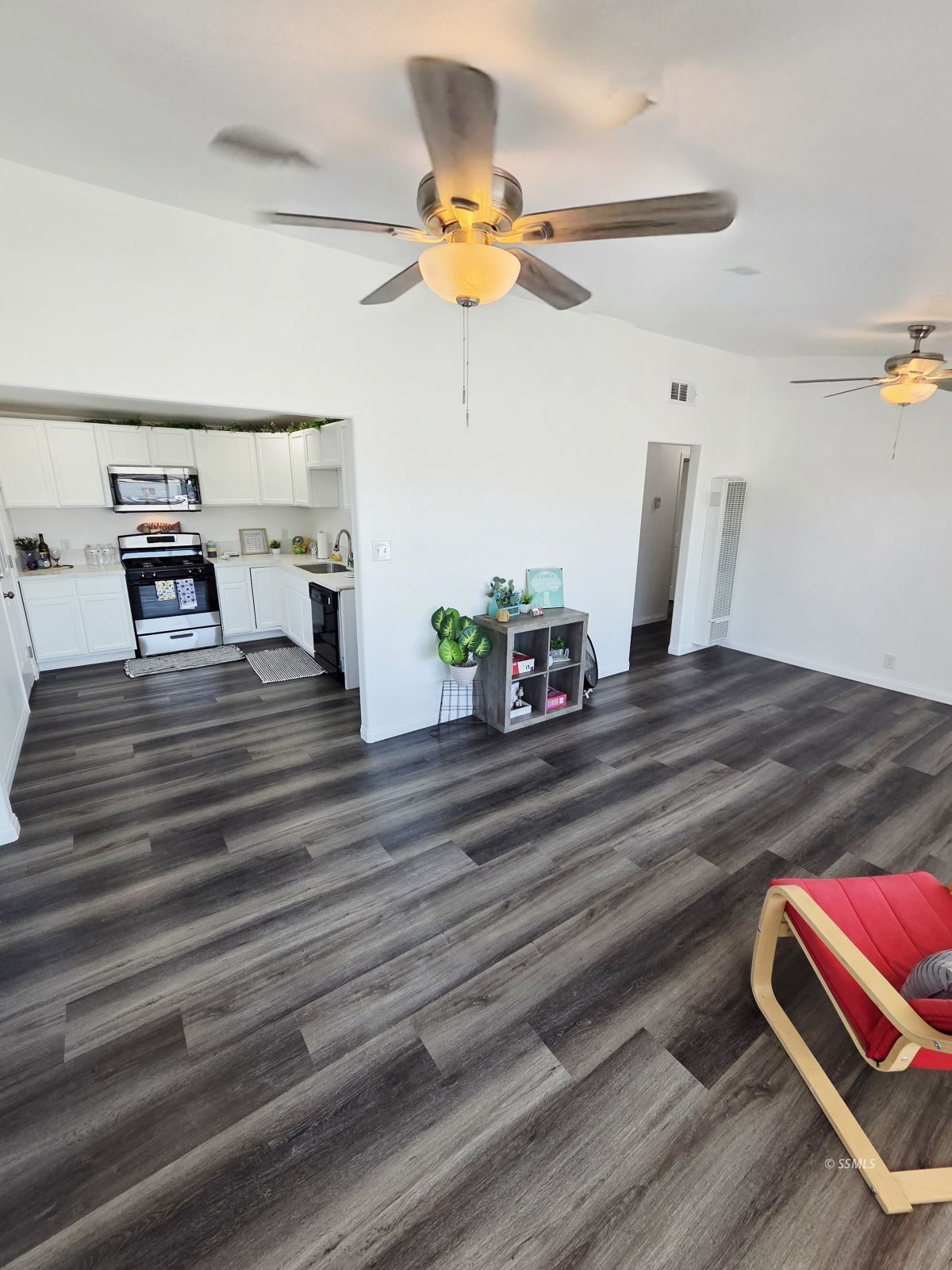 408 North Alvord Street Ridgecrest, CA 93555 - Photo 10 of 50