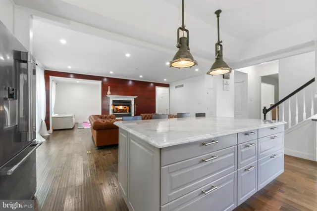 $975,000 | 1038 Cottonwood Drive, Collegeville, PA 19426