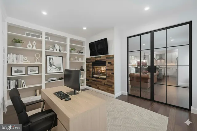 $975,000 | 1038 Cottonwood Drive, Collegeville, PA 19426