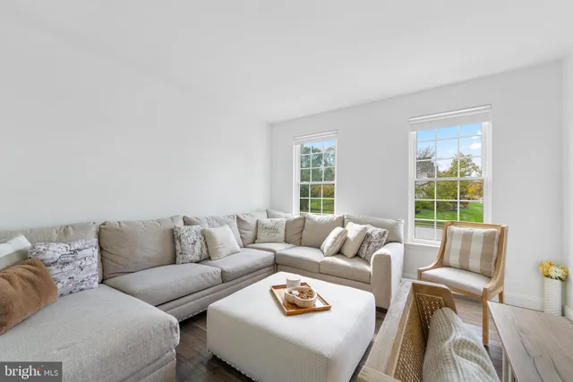 $975,000 | 1038 Cottonwood Drive, Collegeville, PA 19426