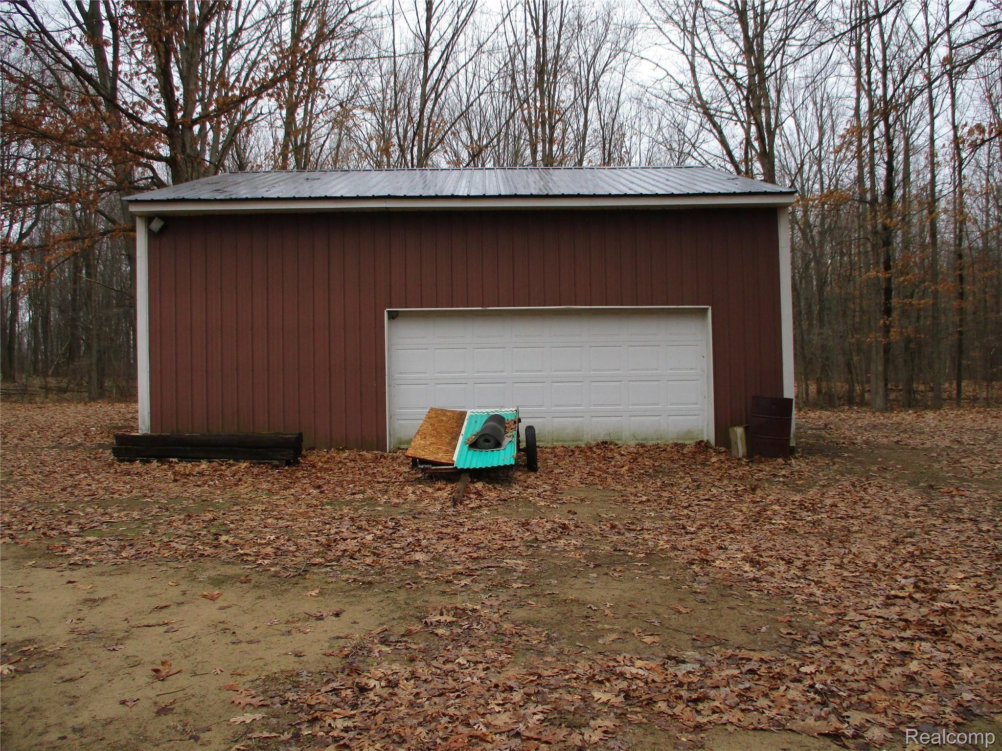 4700 Washburn Road Vassar, MI 48768 - Photo 1 of 20 IMG_0013.JPG