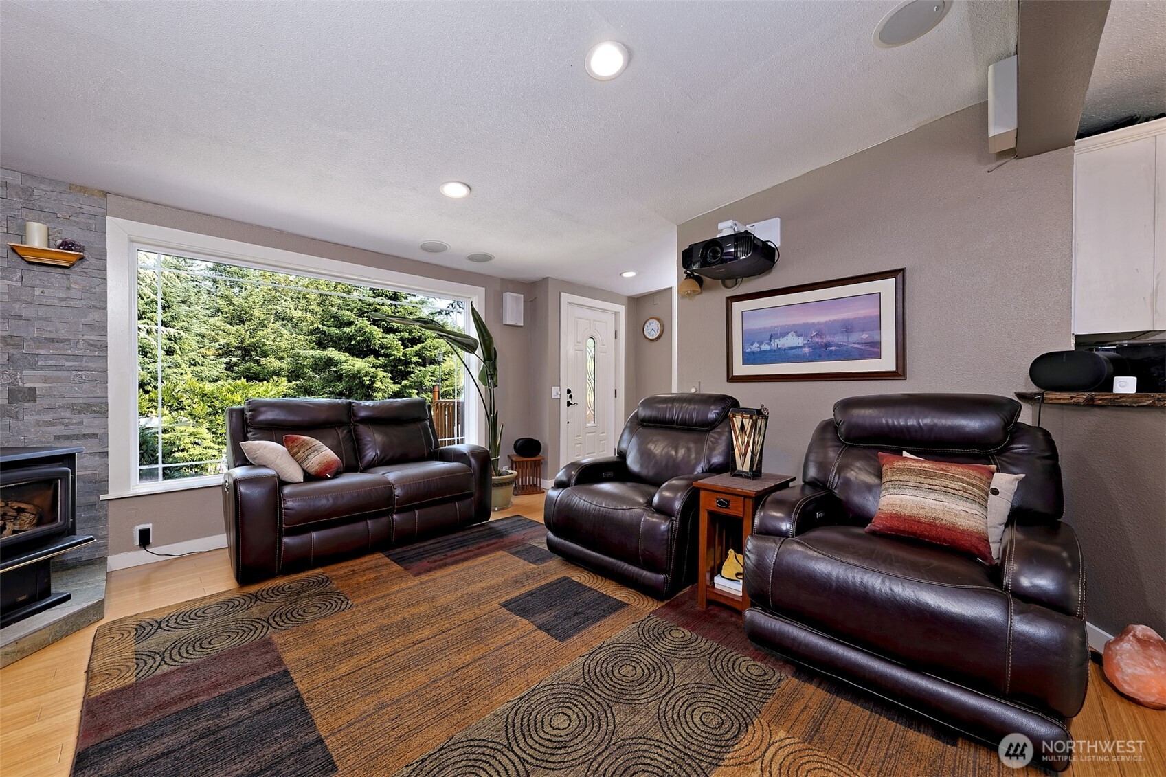 561 East Krabbenhoft Road Grapeview, WA 98546 - Photo 8 of 40 Gallery Image 8