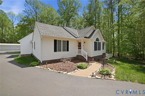 $585,000 | 10068 Holly Road, Mechanicsville, VA 23116