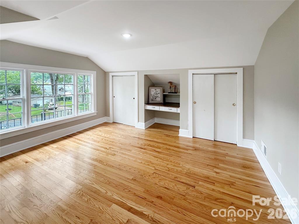317 8th Street Northwest Hickory, NC 28601 - Photo 37 of 44