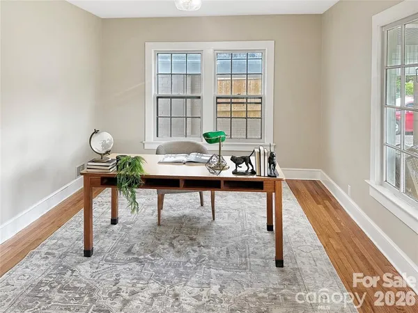 $529,900 | 317 8th Street Northwest, Hickory, NC 28601