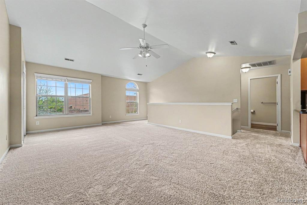 11712 Farmington Road Livonia, MI 48150 - Photo 5 of 13