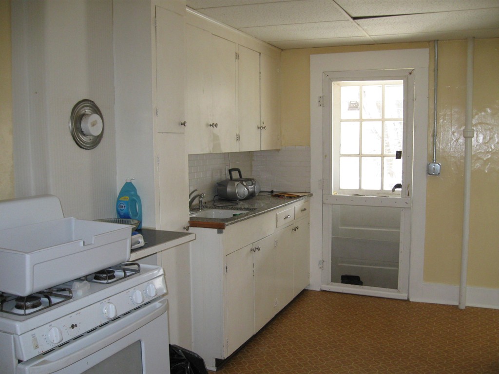 25-39 Front Street Three Rivers, MA 01080 - Photo 12 of 19