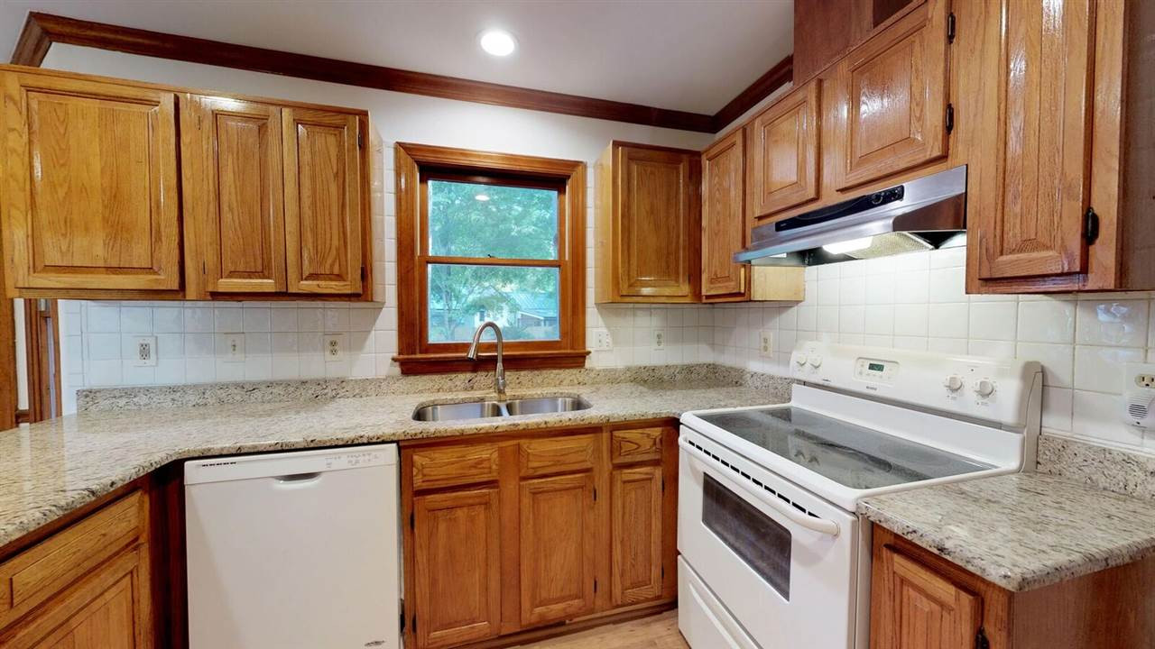 5913 Stable Court Raleigh, NC 27612 - Photo 8 of 25 Photo 8