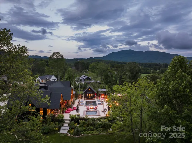 $3,920,163 | 163 Annabelle Linn Drive, Fairview, NC 28730