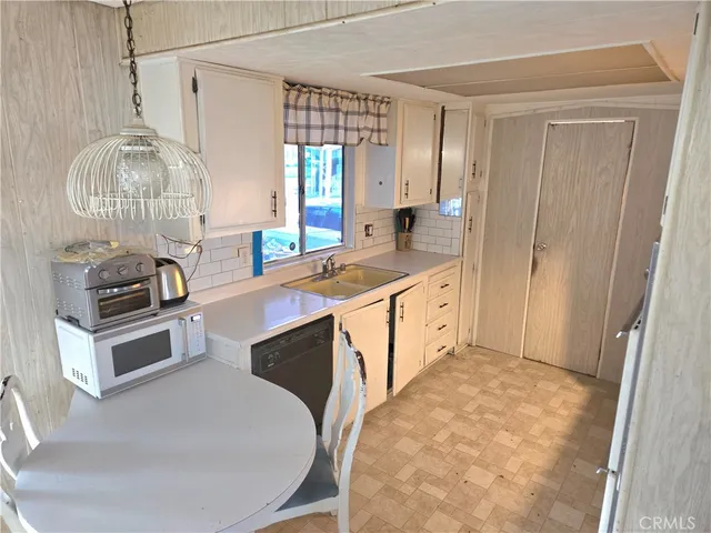 $79,999 | 2230 Lake Park Drive, Unit 54, San Jacinto, CA 92583