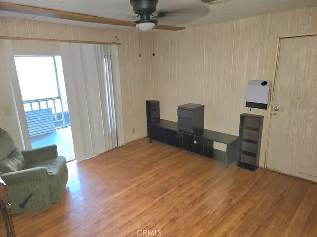 $79,999 | 2230 Lake Park Drive, Unit 54, San Jacinto, CA 92583