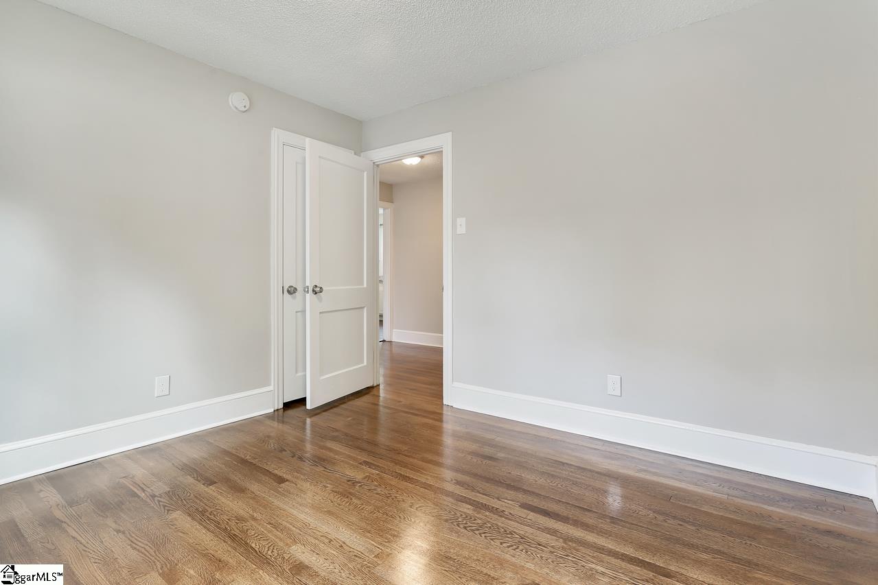 121 West Marion Road Greenville, SC 29617 - Photo 13 of 36 Gallery Image 13