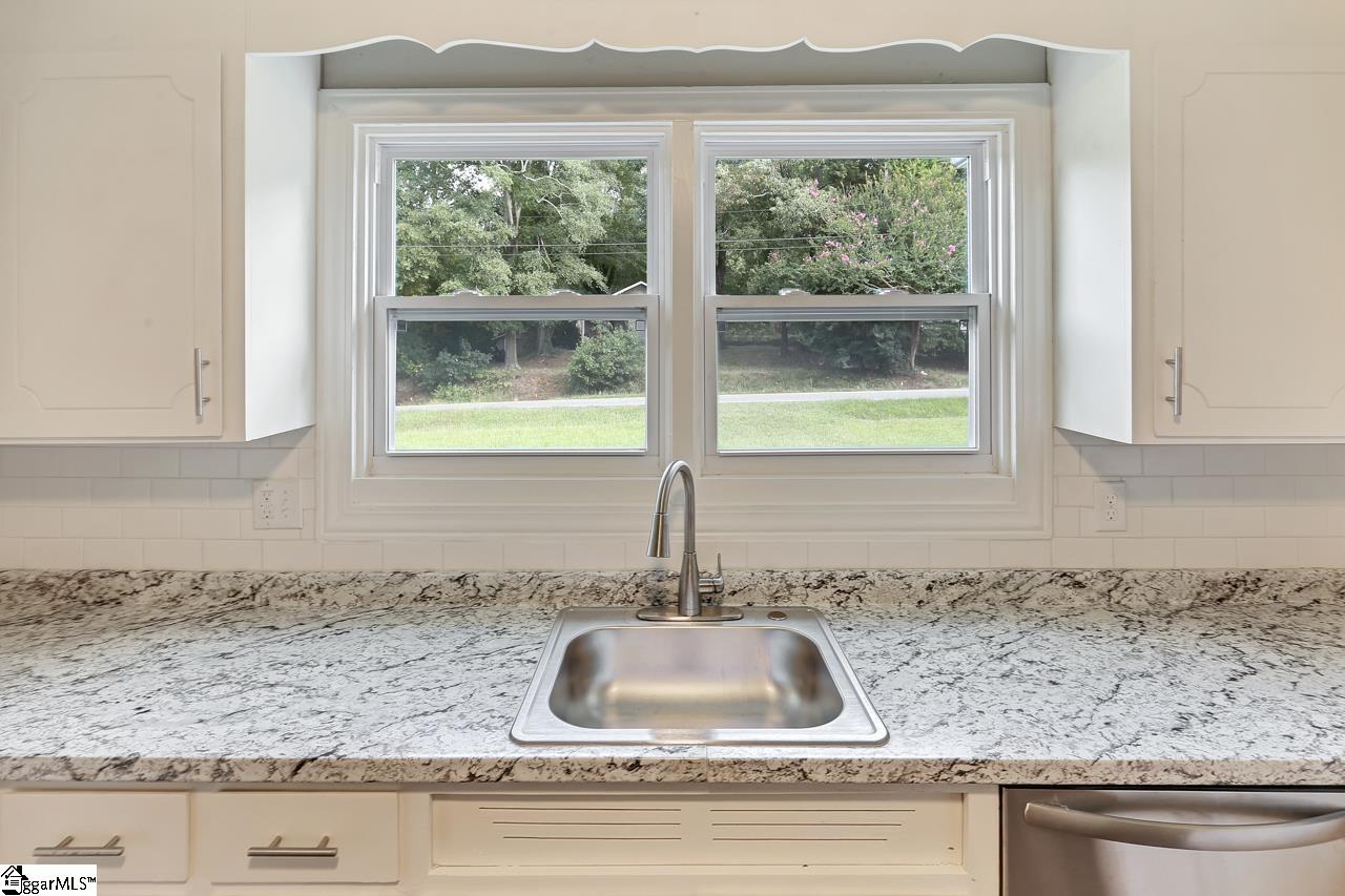 121 West Marion Road Greenville, SC 29617 - Photo 21 of 36 Gallery Image 21