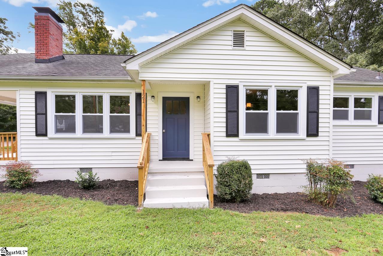 121 West Marion Road Greenville, SC 29617 - Photo 4 of 36 Gallery Image 4