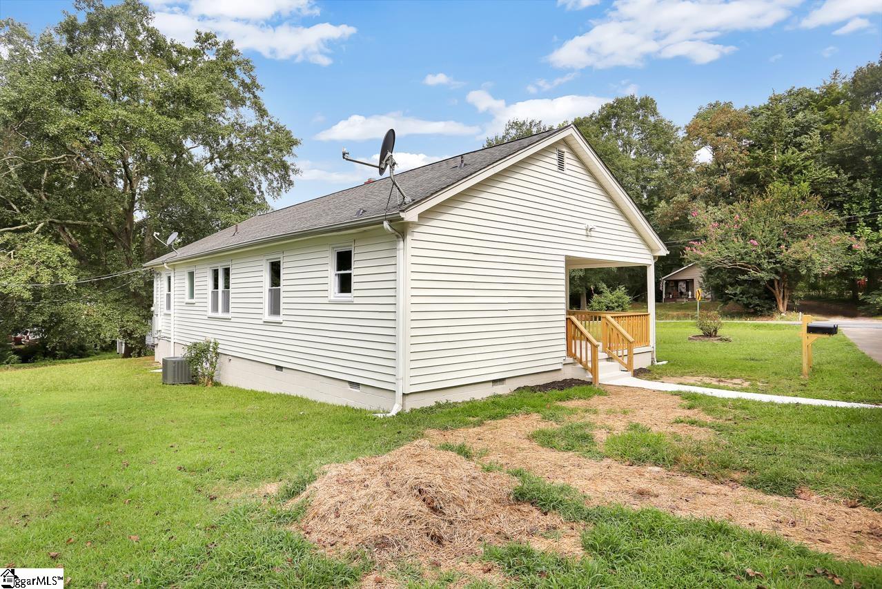 121 West Marion Road Greenville, SC 29617 - Photo 34 of 36 Gallery Image 34