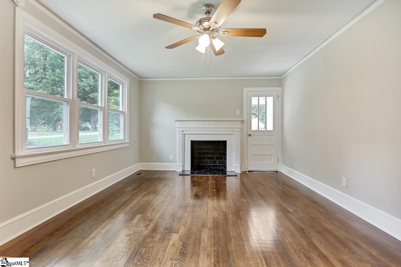 121 West Marion Road Greenville, SC 29617 - Photo 10 of 36 Gallery Image 10
